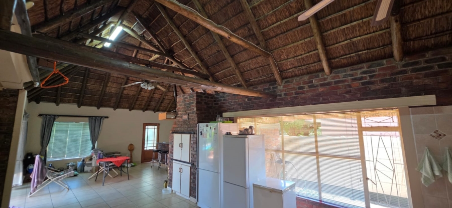 8 Bedroom Property for Sale in Meiringspark North West